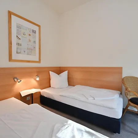 Celia Sellin (Rugen)